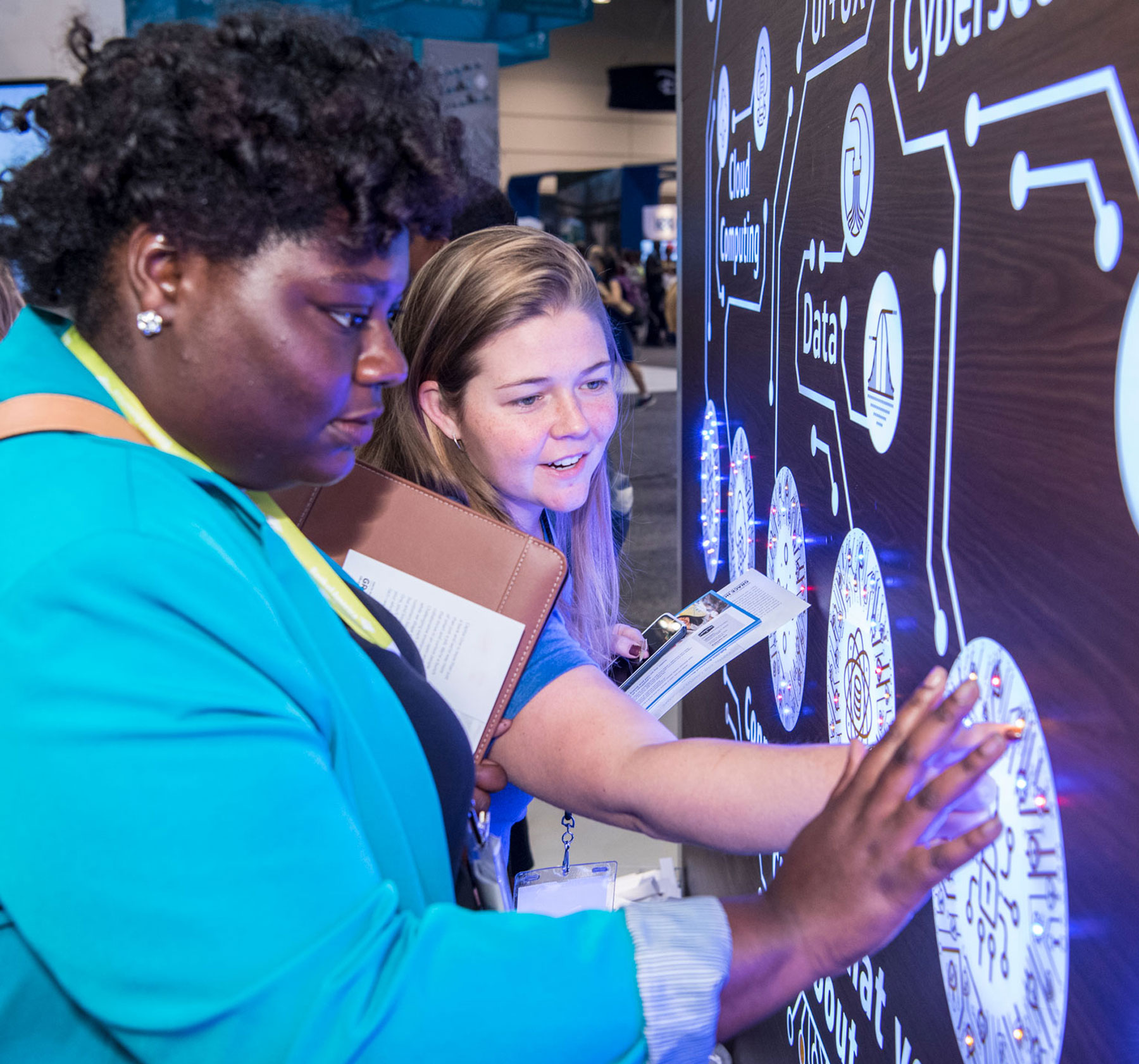 Interactive Circuit Wall Engagement Derse Trade Show Interactive Circuit Wall Engagement