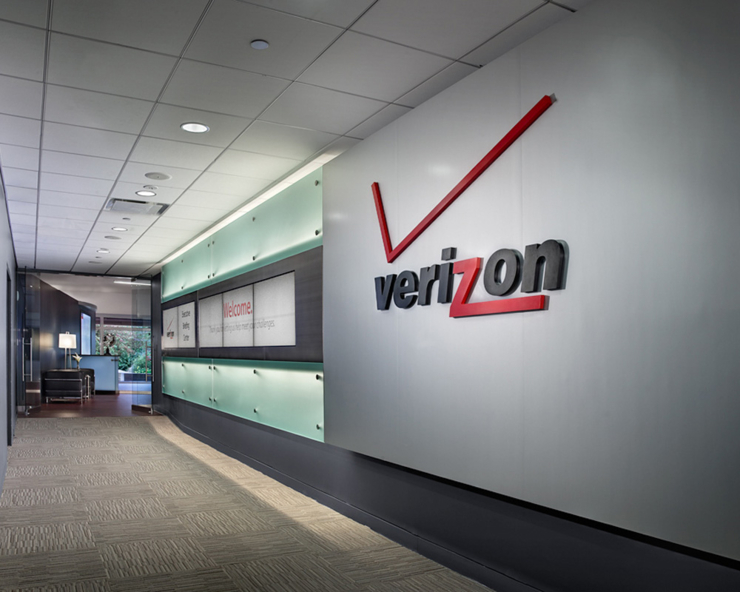 Verizon Experience Center